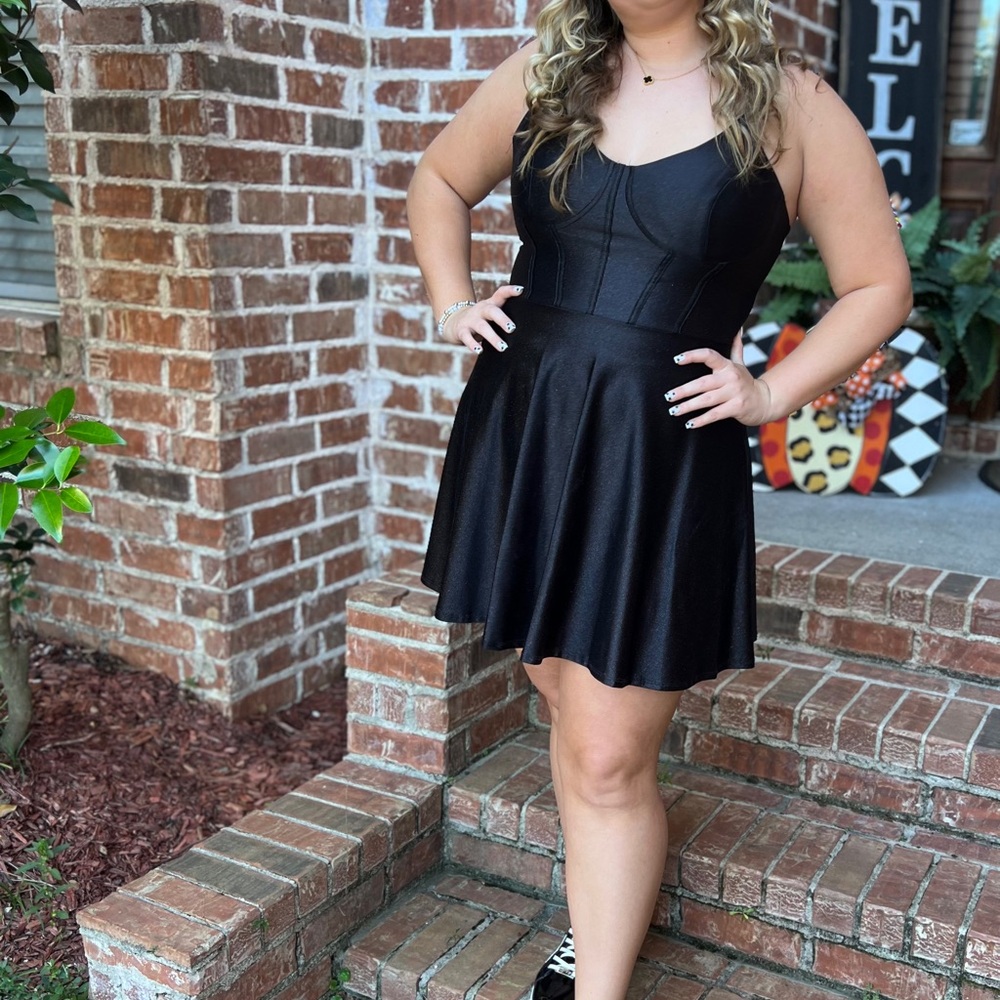 black homecoming dress